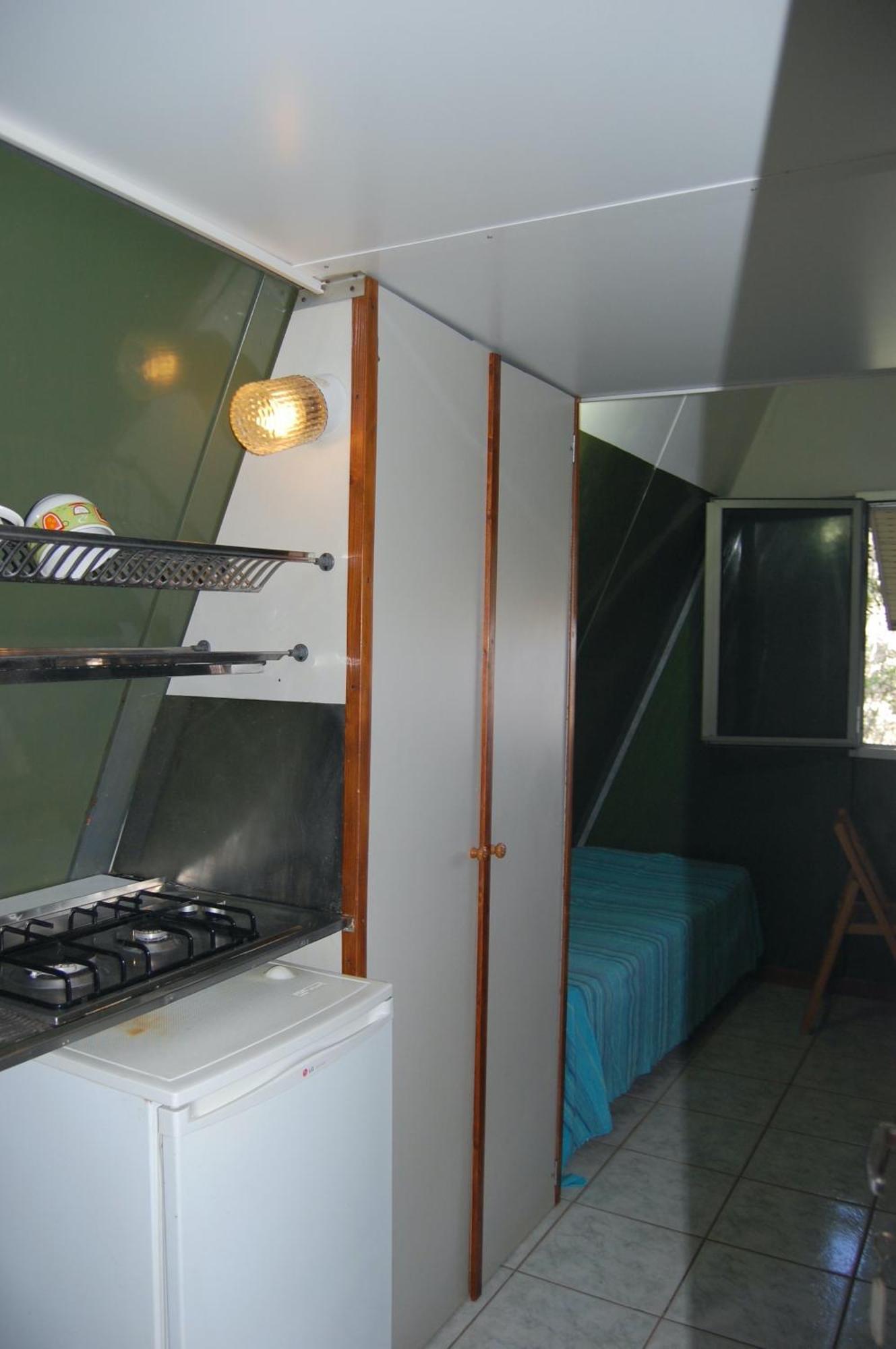 La Francesca Sud Un Villaggio"Glamping" 차리오 외부 사진